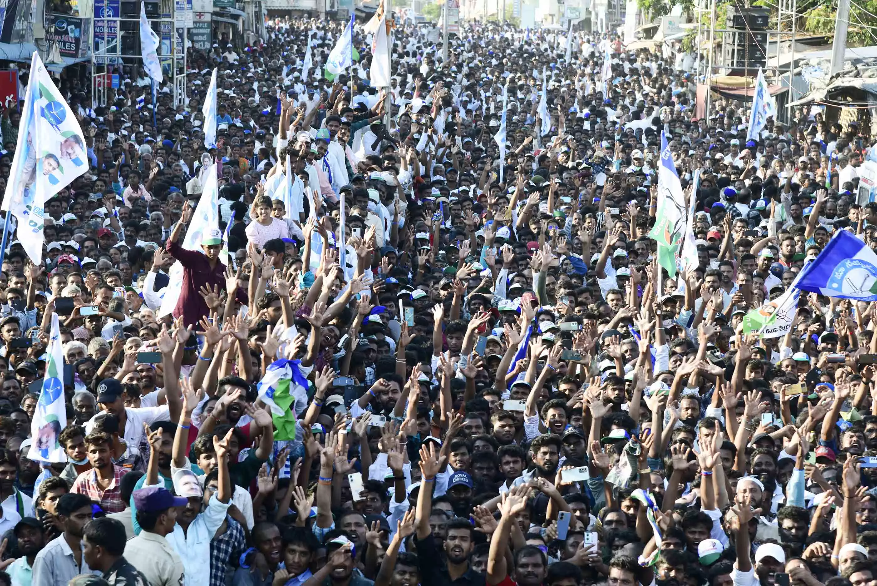 AP polls: Commoners working as star campaigners for YSRC