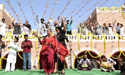 Raja Kumari sings in Punjabi with Guru Randhawa for In Love