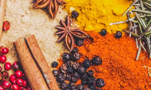 Spices exports of $2.5 bn face the risk of losses