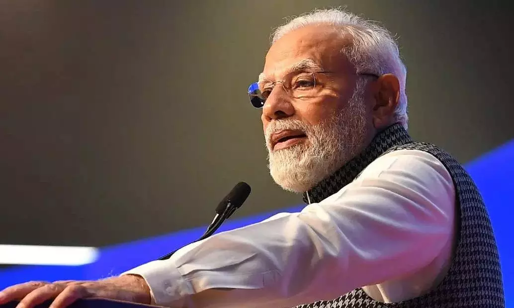 Congress attempting to divide People: PM Modi Congress attempting to divide People: PM Modi