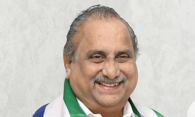 Mudda Rajendra Daughter condemns Mudragada’s challenge