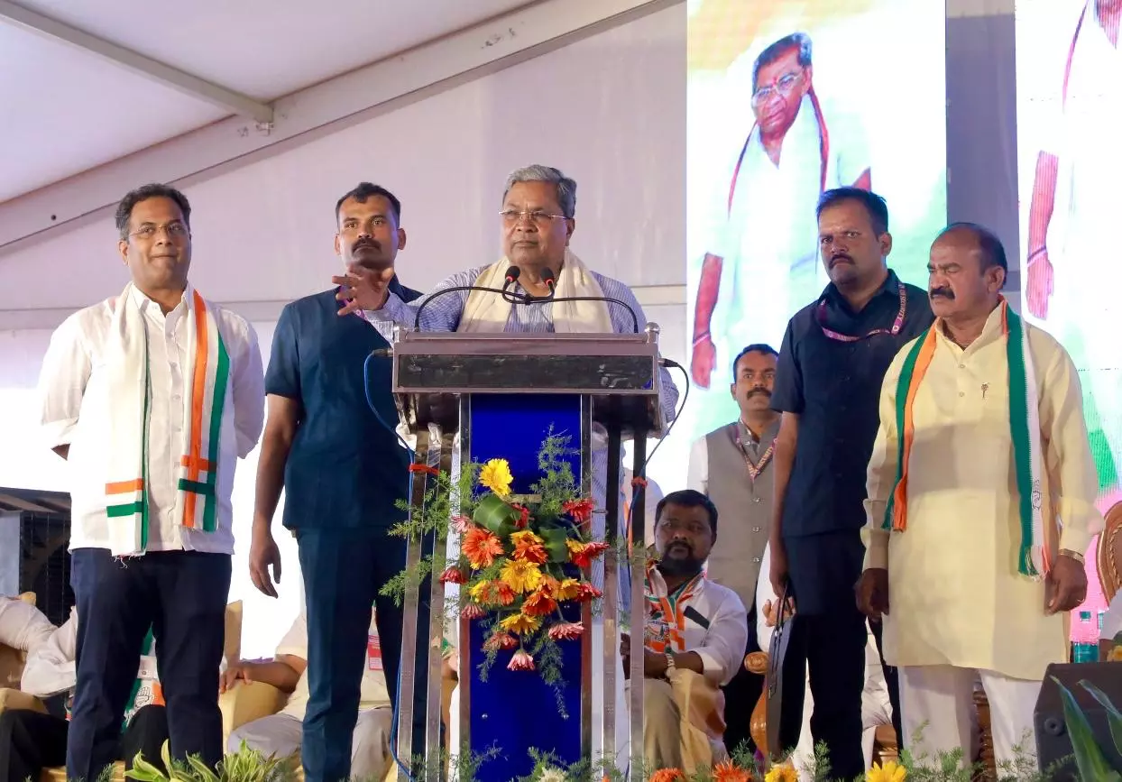 Siddaramaiah Asserts Strong Prospects in Karnataka, Predicts Victory in 20 Seats Siddaramaiah Asserts Strong Prospects in Karnataka, Predicts Victory in 20 Seats