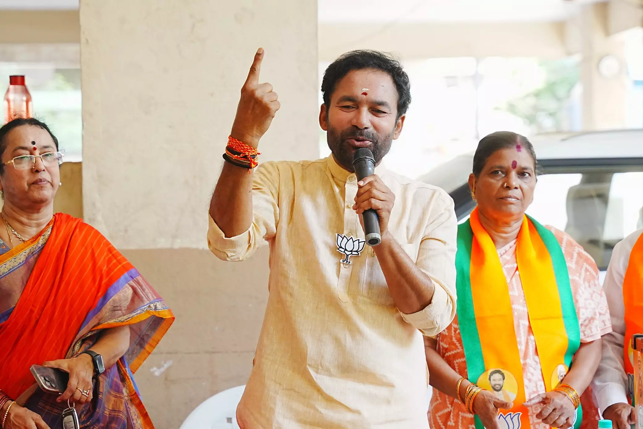 Kishan Reddy complains about missing names of new voters