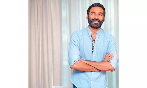 Dhanush shoots near stinking garbage dump for 10 hours