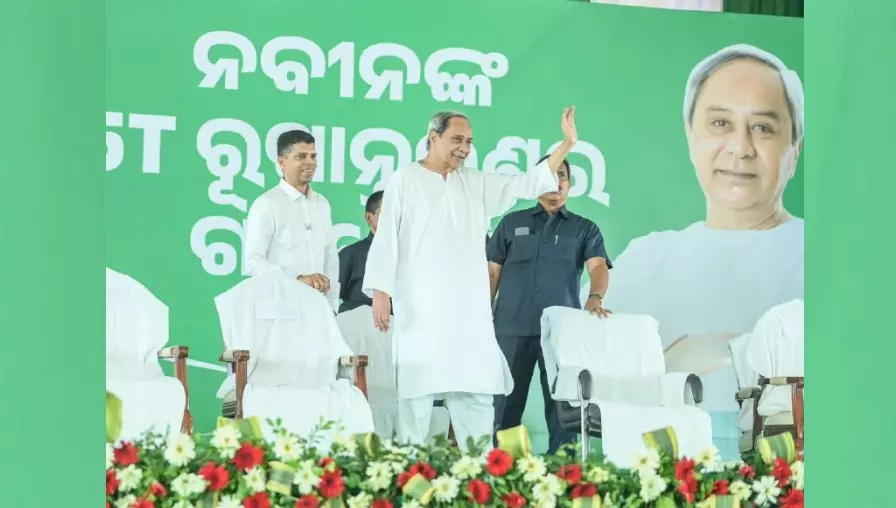 Odisha CM Naveen Patnaik’s Helicopter Fails To Land in Bhubaneswar, Diverted to Jharsuguda