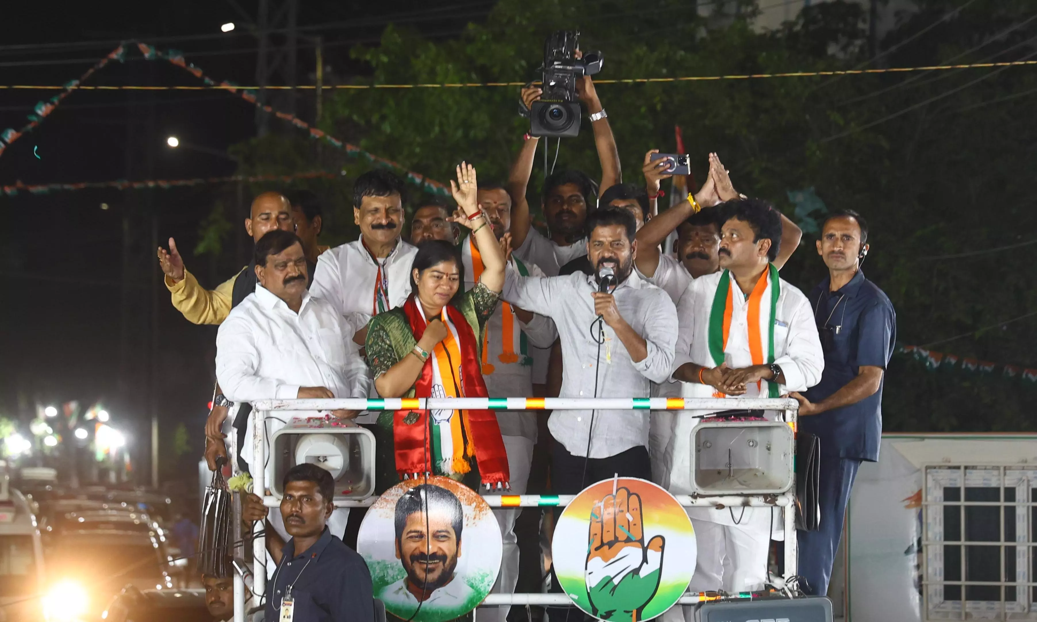 Women will ensure Congress win: Suneetha Women will ensure Congress win: Suneetha