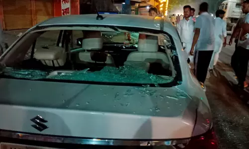 Amethi: Vehicles parked outside Congress office vandalised