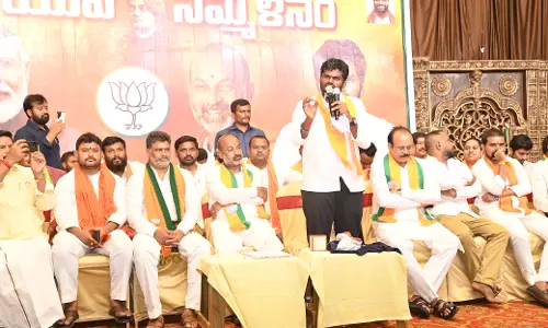 BJP TN chief ridicules Revanth for comparing Telangana with Gujarat BJP TN chief ridicules Revanth for comparing Telangana with Gujarat