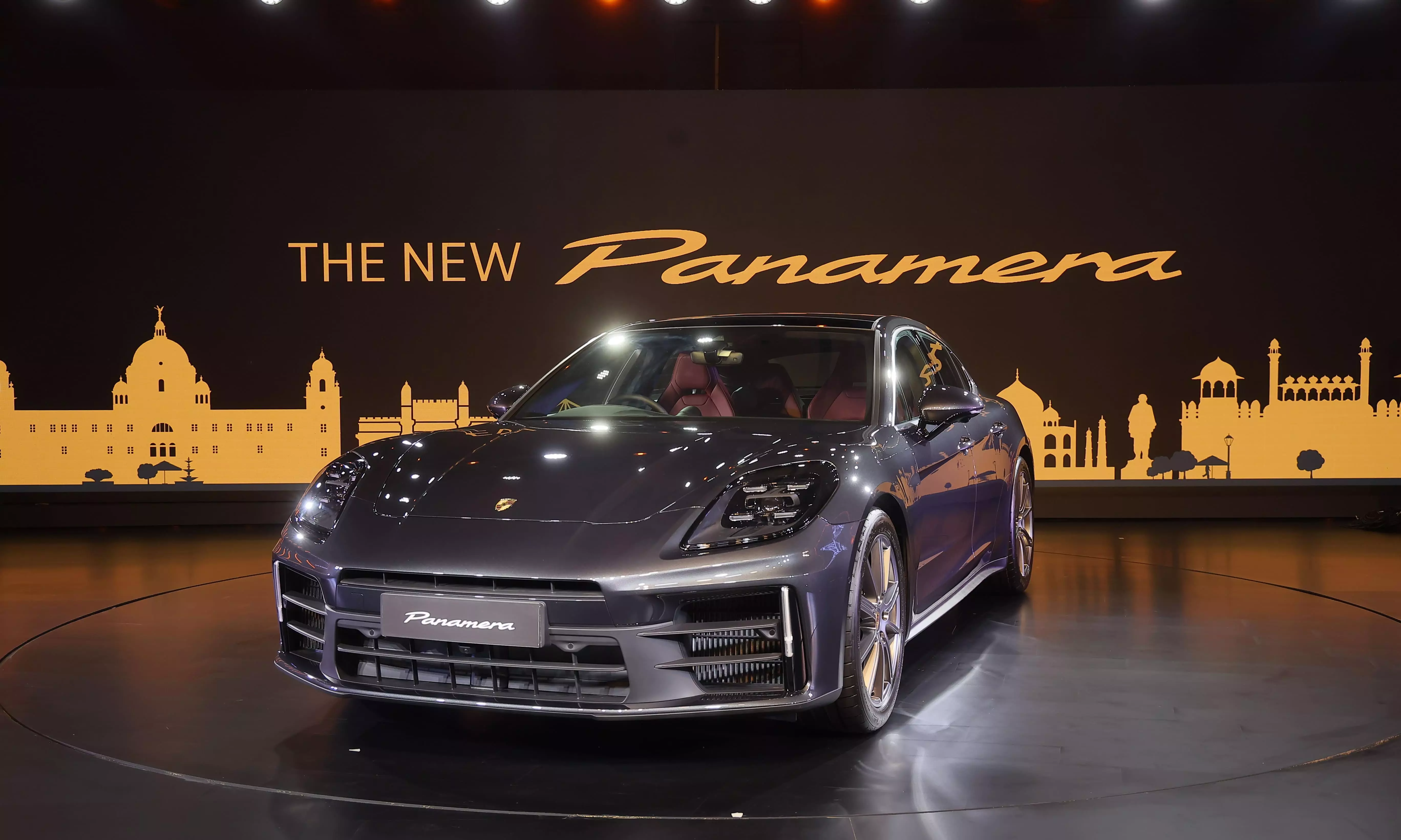 Porsche New Panamera Features, on Road Price in India