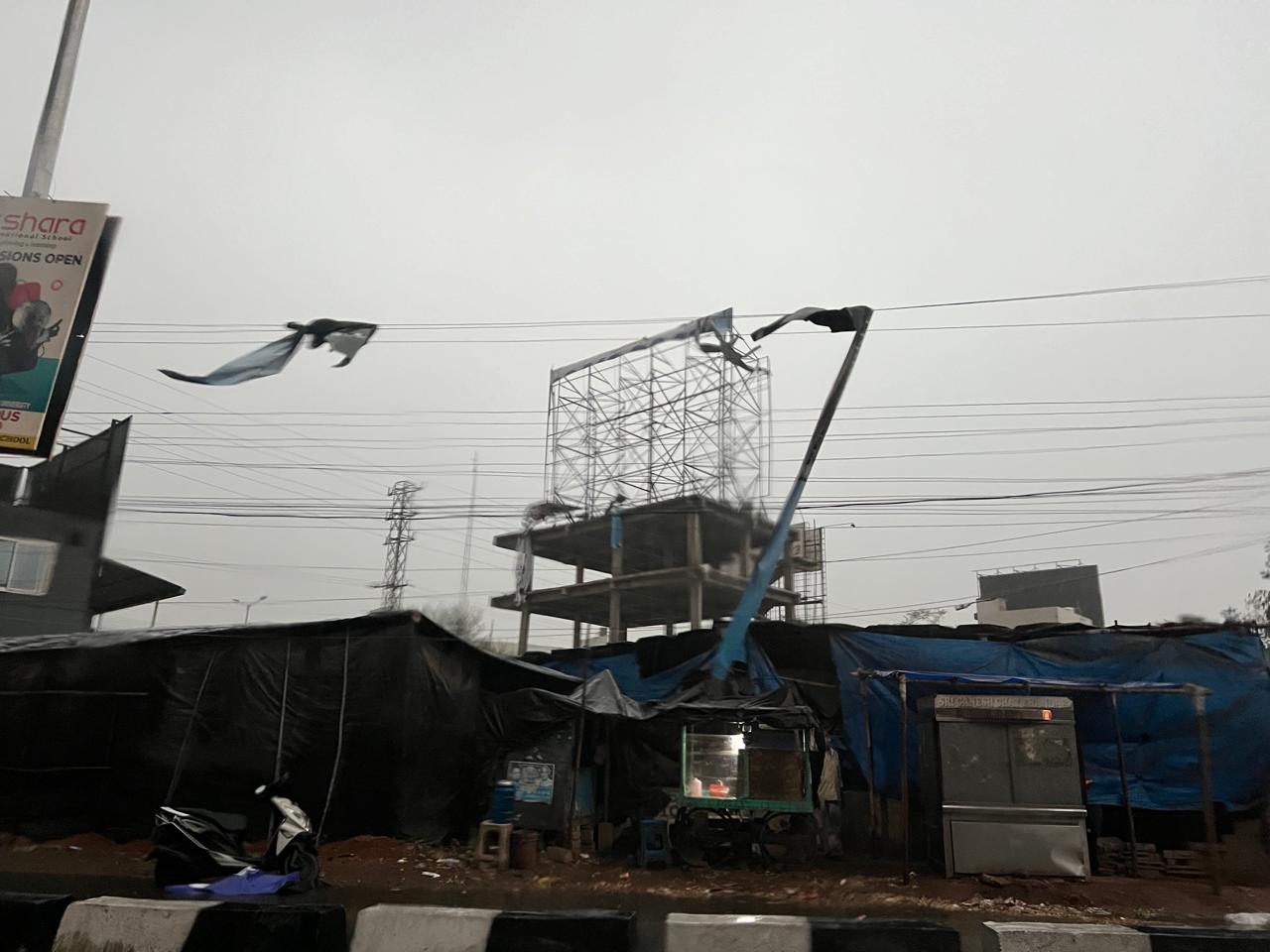 Sudden showers bring relief to people in city