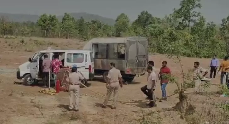 Odisha: Man kills wife, 12-year-old daughter before shooting himself