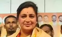 Case booked against Navneet Kaur for making ‘sensitive’ political comments