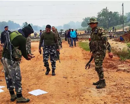 C’garh: Maoists use CRPF, COBRA combat uniforms to mislead security forces during encounters: police C’garh: Maoists use CRPF, COBRA combat uniforms to mislead security forces during encounters: police