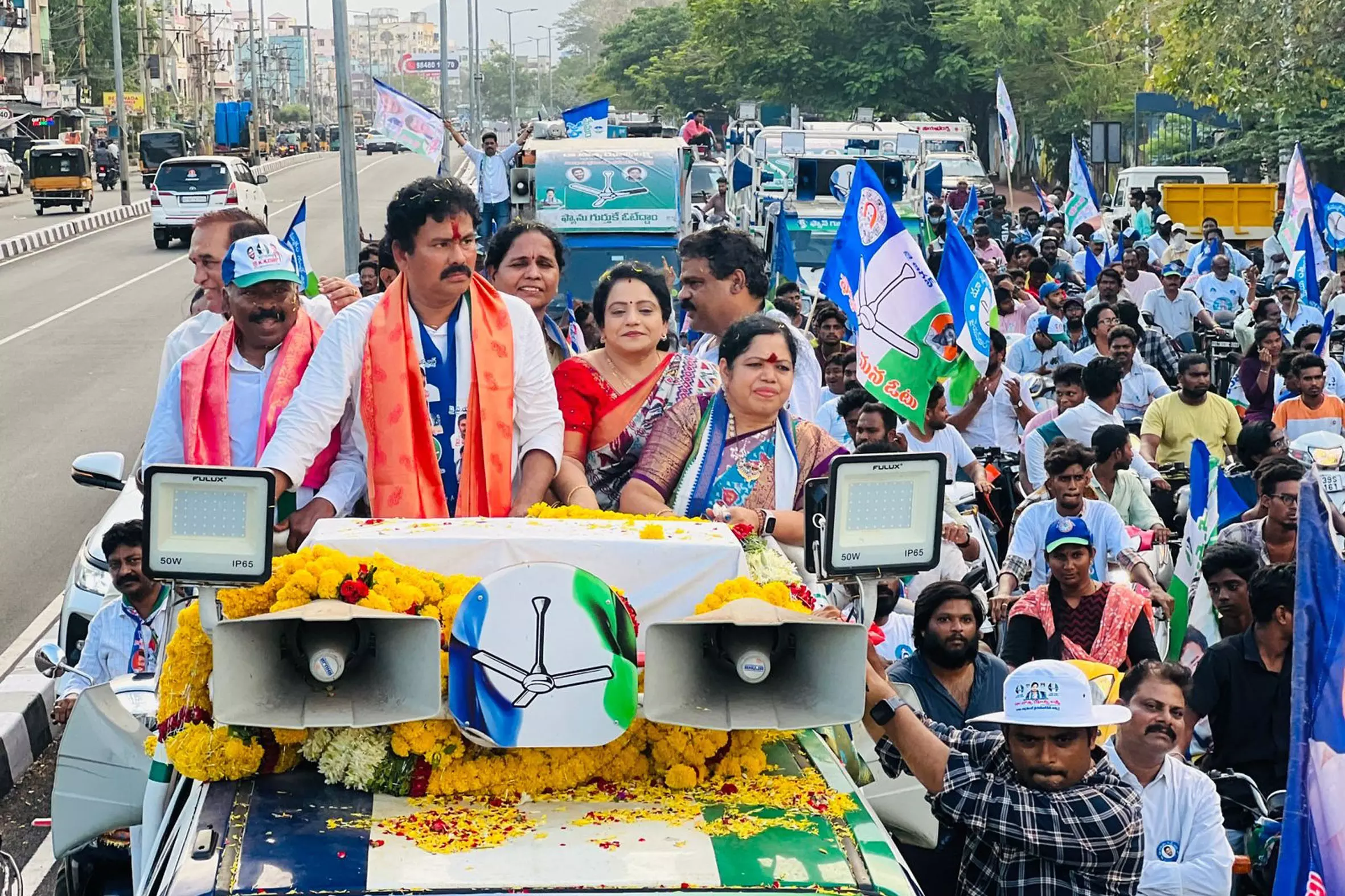 Will Withdraw From Contest if Modi Stops VSP Privatisation: Botsa Jhansi Will Withdraw From Contest if Modi Stops VSP Privatisation: Botsa Jhansi