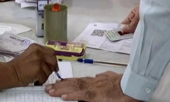 28 Voters Die Before Utilising Home Voting 28 Voters Die Before Utilising Home Voting