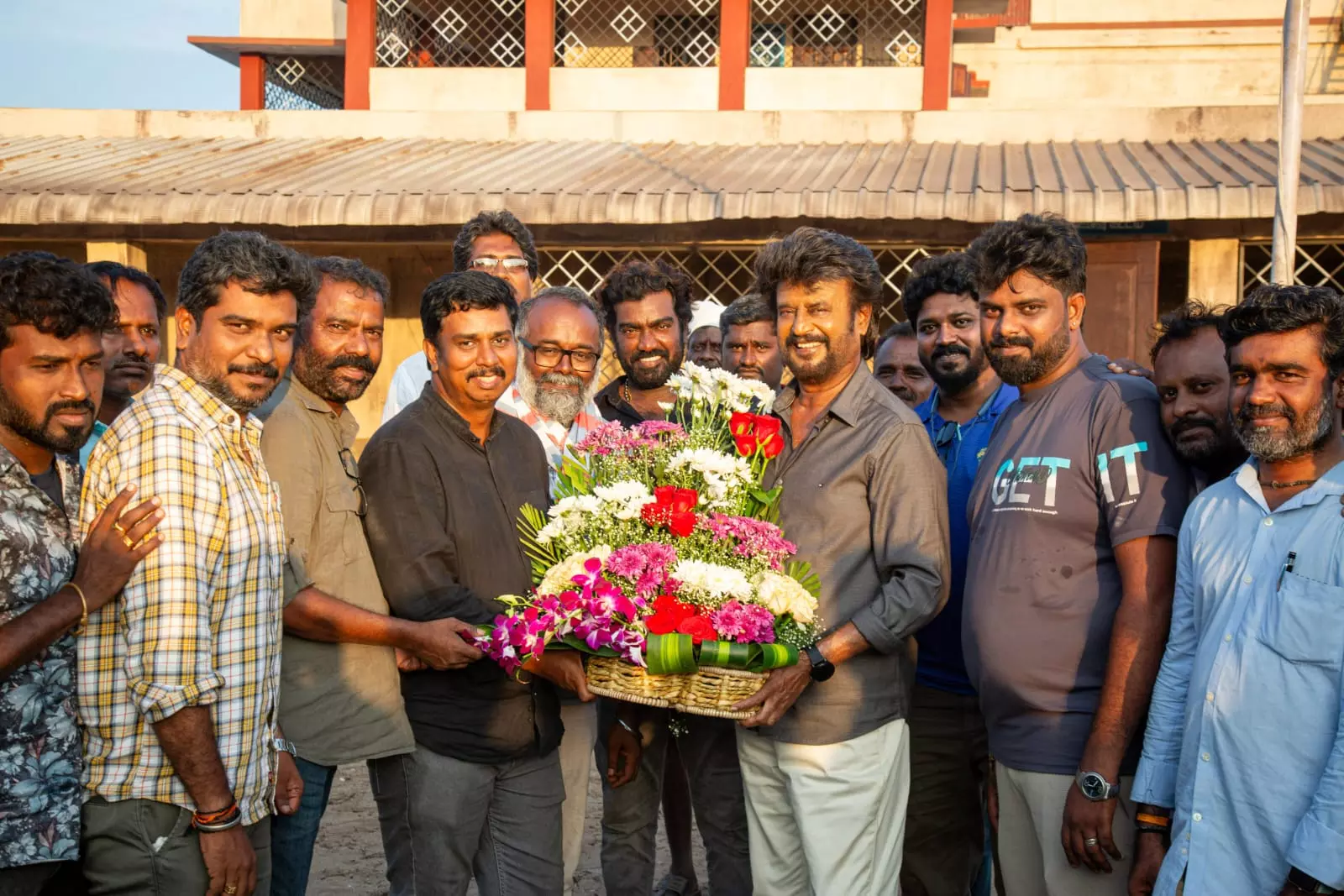 Superstar Rajinikanth Wraps Up Shooting for Vettaiyan Superstar Rajinikanth Wraps Up Shooting for Vettaiyan