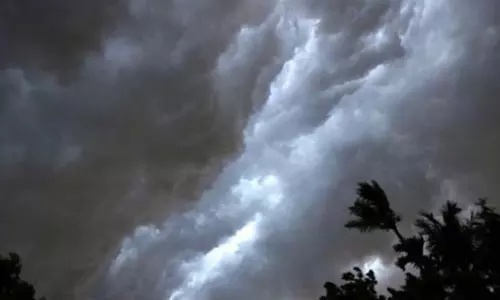 Deep Depression Over Bay of Bengal to Cross Odisha-Andhra Coast Deep Depression Over Bay of Bengal to Cross Odisha-Andhra Coast