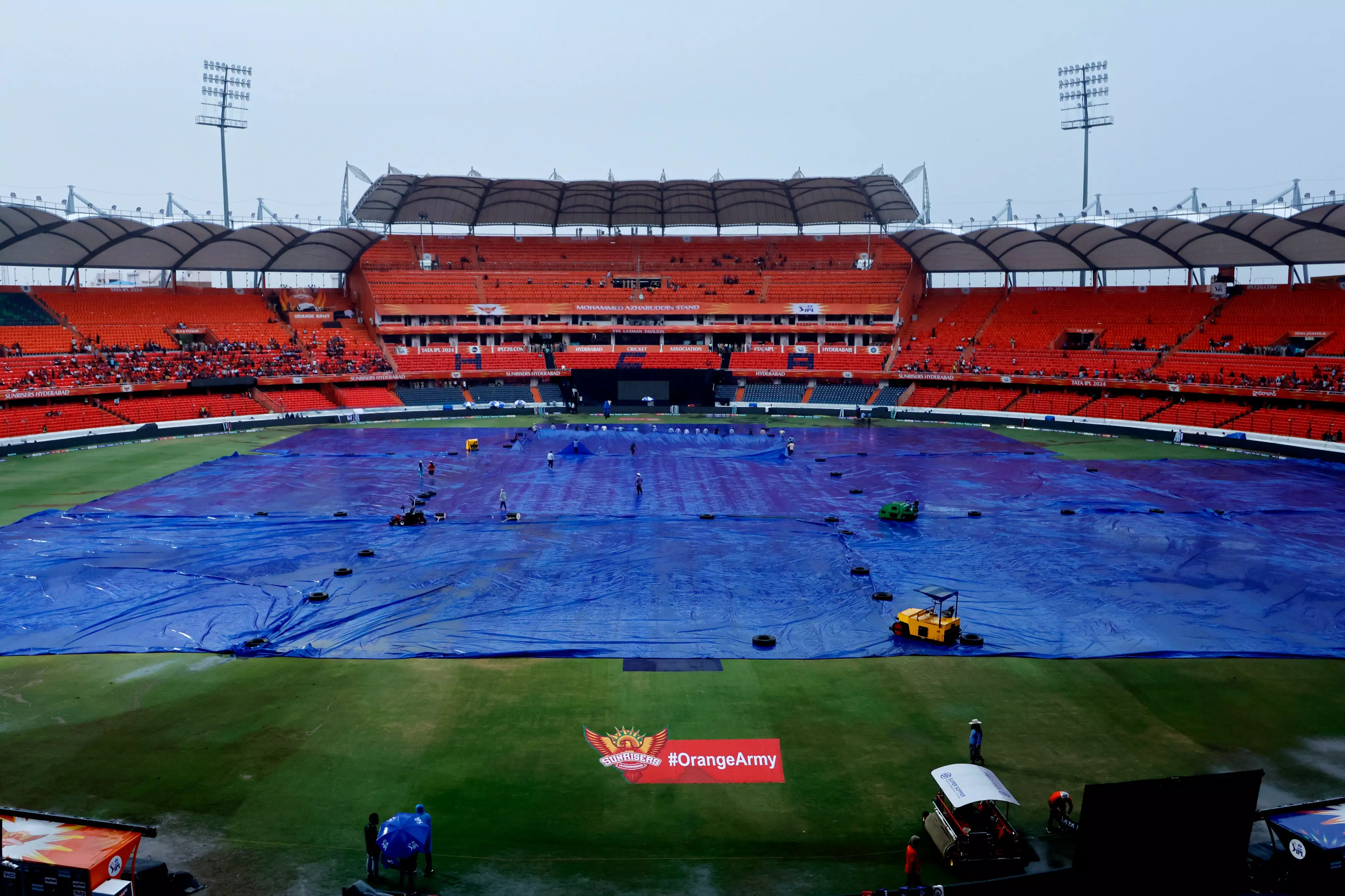 Heavy rains in Hyderabad delay SRH Vs GT IPL match Heavy rains in Hyderabad delay SRH Vs GT IPL match