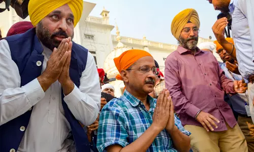 SC Defends Interim Bail for Arvind Kejriwal Amid Election Campaign