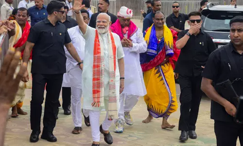 PM Modi offers prayers at Jagannath temple, holds mega roadshow in Puri