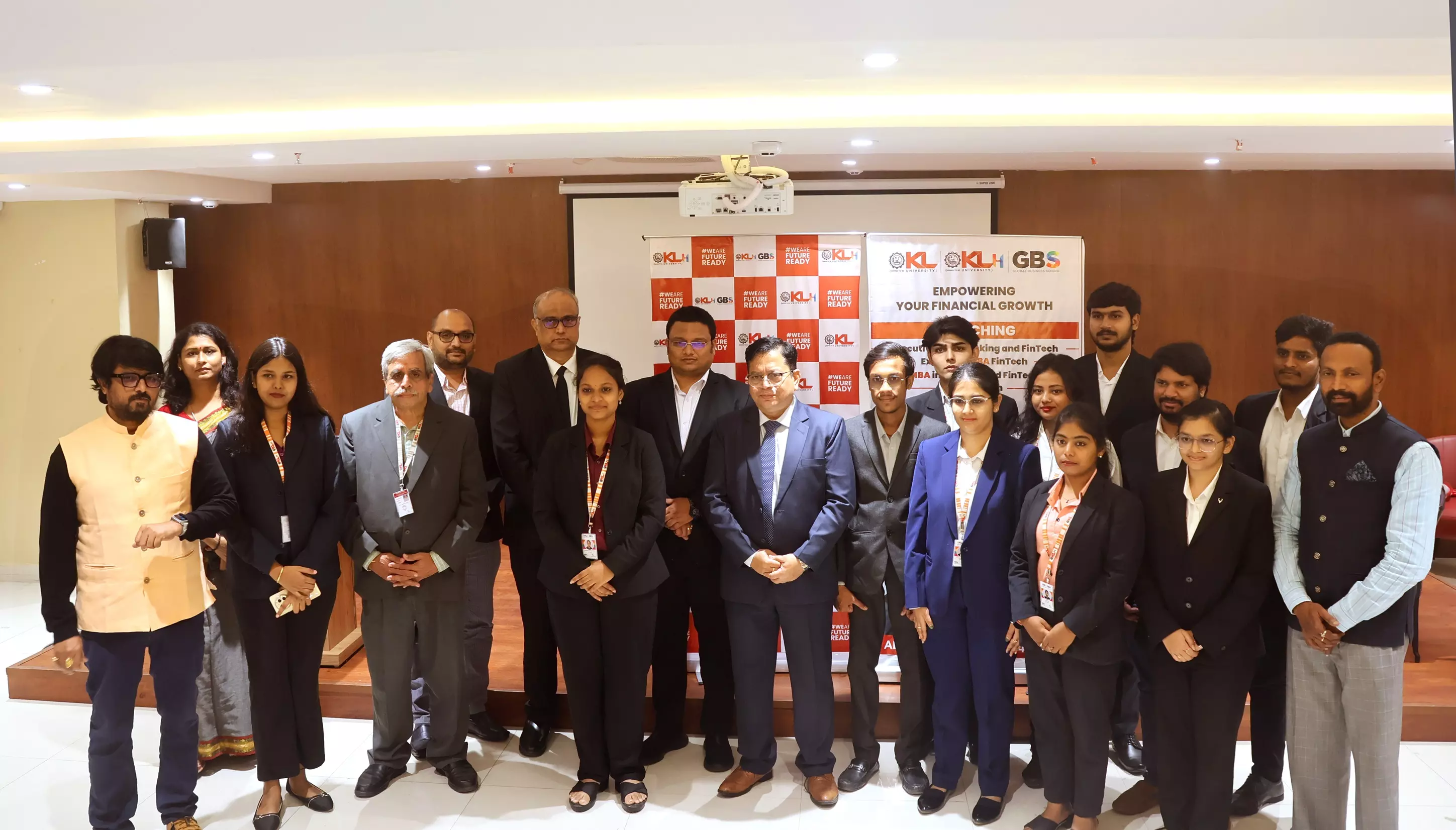 KLH Global Business School Unveils New Fintech Programs KLH Global Business School Unveils New Fintech Programs