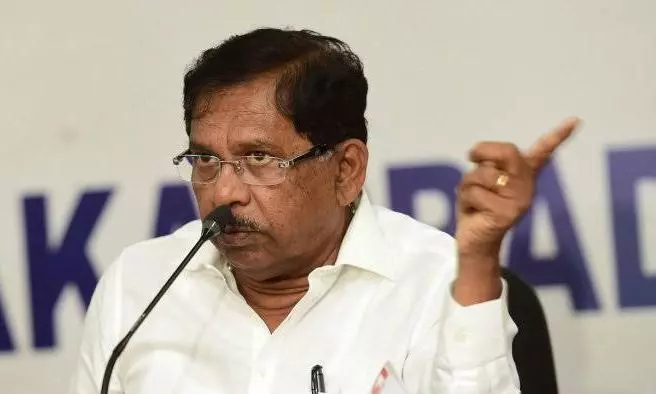 Woman molestation: Such incidents happen in big city, says Parameshwara