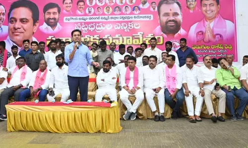 Vote for candidates with clean image: KTR asks graduate voters