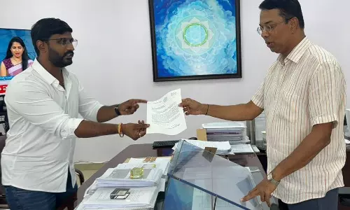 Declare May 27 paid holiday for MLC polls, Venkat urges ECI