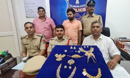 Goldsmith detained at Secunderabad station over suspicious movement in Intercity Express