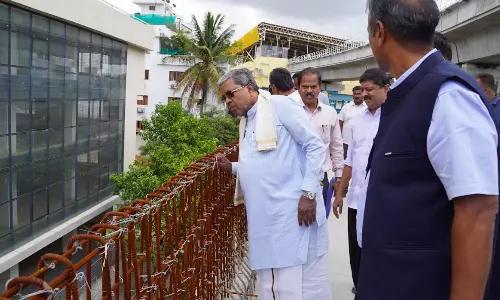 CM Favours Double Decker Model To Ease Traffic Congestion In Bengaluru City CM Favours Double Decker Model To Ease Traffic Congestion In Bengaluru City