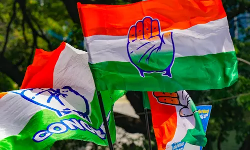 Congress urges Maharashtra government to focus on drought in state