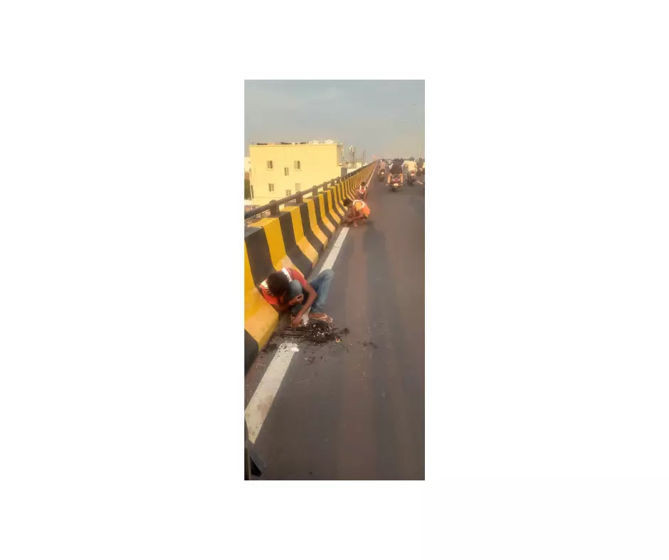 DC Impact: GHMC Starts Working on Ending Waterlogging at Flyovers DC Impact: GHMC Starts Working on Ending Waterlogging at Flyovers