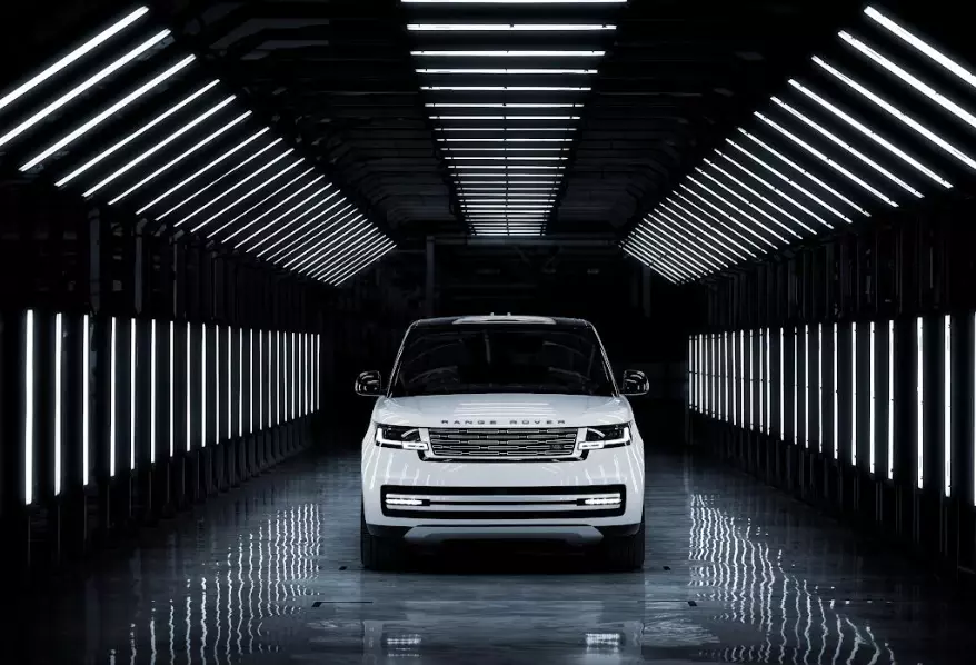 Range Rover models to be made in India, massive price drop for SUVs Range Rover models to be made in India, massive price drop for SUVs