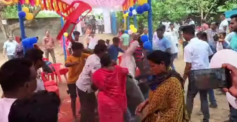 Violence Mars Odishas Third Phase Polling; Voter Turnout at 60.07 Percent Violence Mars Odishas Third Phase Polling; Voter Turnout at 60.07 Percent