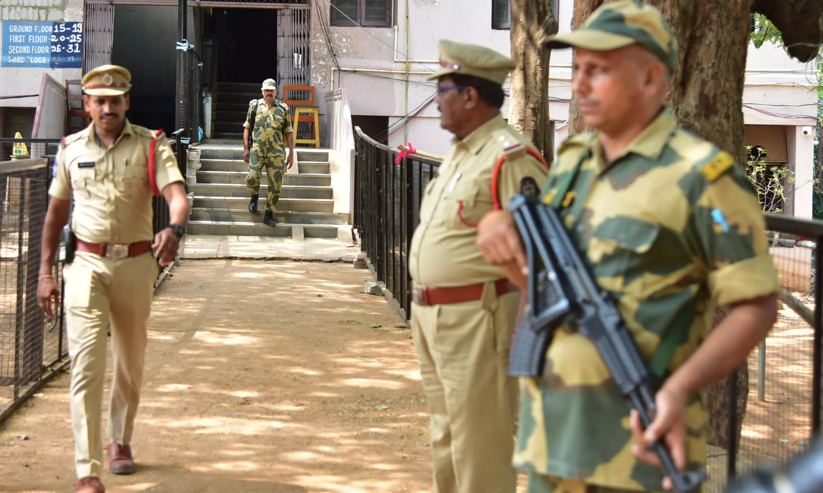AP Police Step Up Security for Smooth Counting AP Police Step Up Security for Smooth Counting