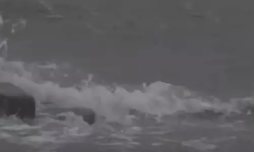 Cyclone threat looms over Bay of Bengal