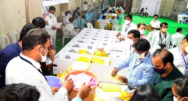 EC issues guidelines for counting of votes on June 4 EC issues guidelines for counting of votes on June 4
