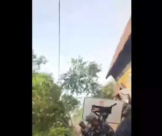 Fact Check: Video of mob attack on BJP candidate in WB shared as assault on security forces Fact Check: Video of mob attack on BJP candidate in WB shared as assault on security forces