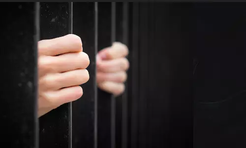 Serial housebreaker, accomplice held, items worth `6.7L recovered