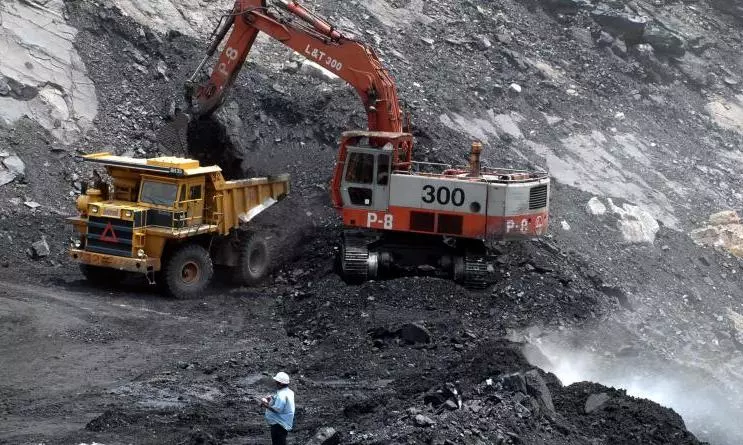 Godavarikhani: Singareni Coal Mine Worker Dies in Mine Accident Godavarikhani: Singareni Coal Mine Worker Dies in Mine Accident