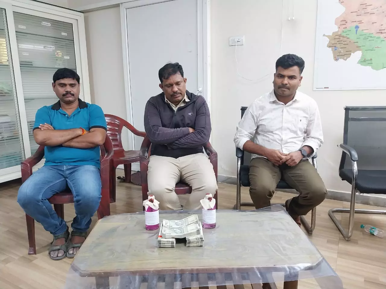 Kushaiguda Inspector, SI and another person in ACB net for graft case Kushaiguda Inspector, SI and another person in ACB net for graft case
