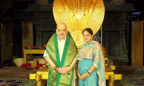 Amit Shah offers prayers at Lord Sri Venkateswara Swamy in Tirumala
