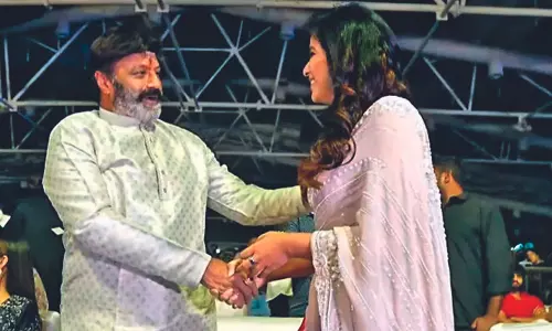 Balayya pushes, and Anjali thanks him