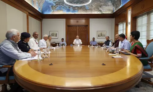 Modi Reviews 100-Day Agenda for New Govt