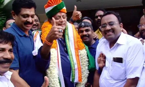 LS Poll Results Lesson for BJP That They Do Better on Other Tracks than Communalism: Tharoor LS Poll Results Lesson for BJP That They Do Better on Other Tracks than Communalism: Tharoor