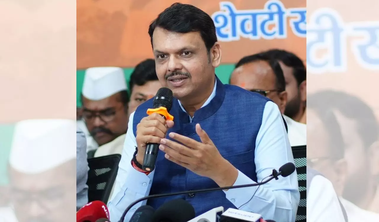 Maharashtra: Devendra Fadnavis Offers to Resign as Deputy CM Maharashtra: Devendra Fadnavis Offers to Resign as Deputy CM