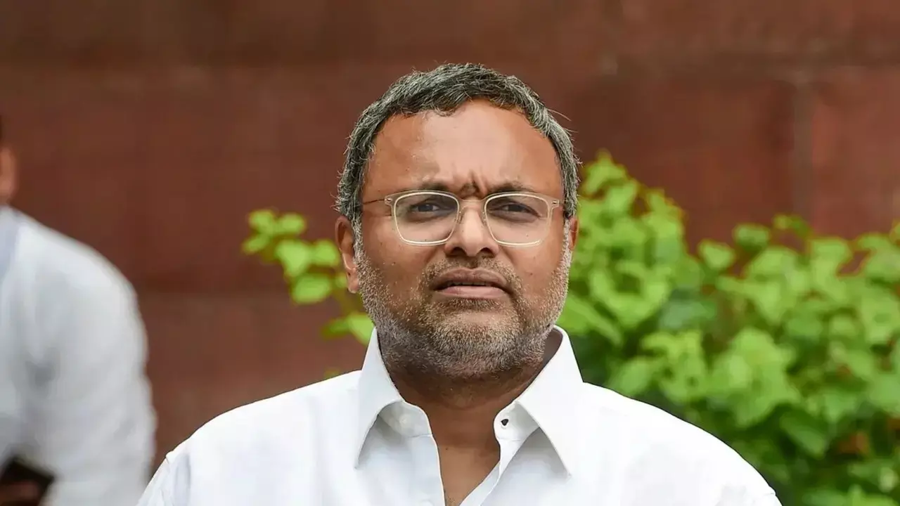 Delhi courts grants bail to Karti Chidambaram in Chinese visa scam case Delhi courts grants bail to Karti Chidambaram in Chinese visa scam case