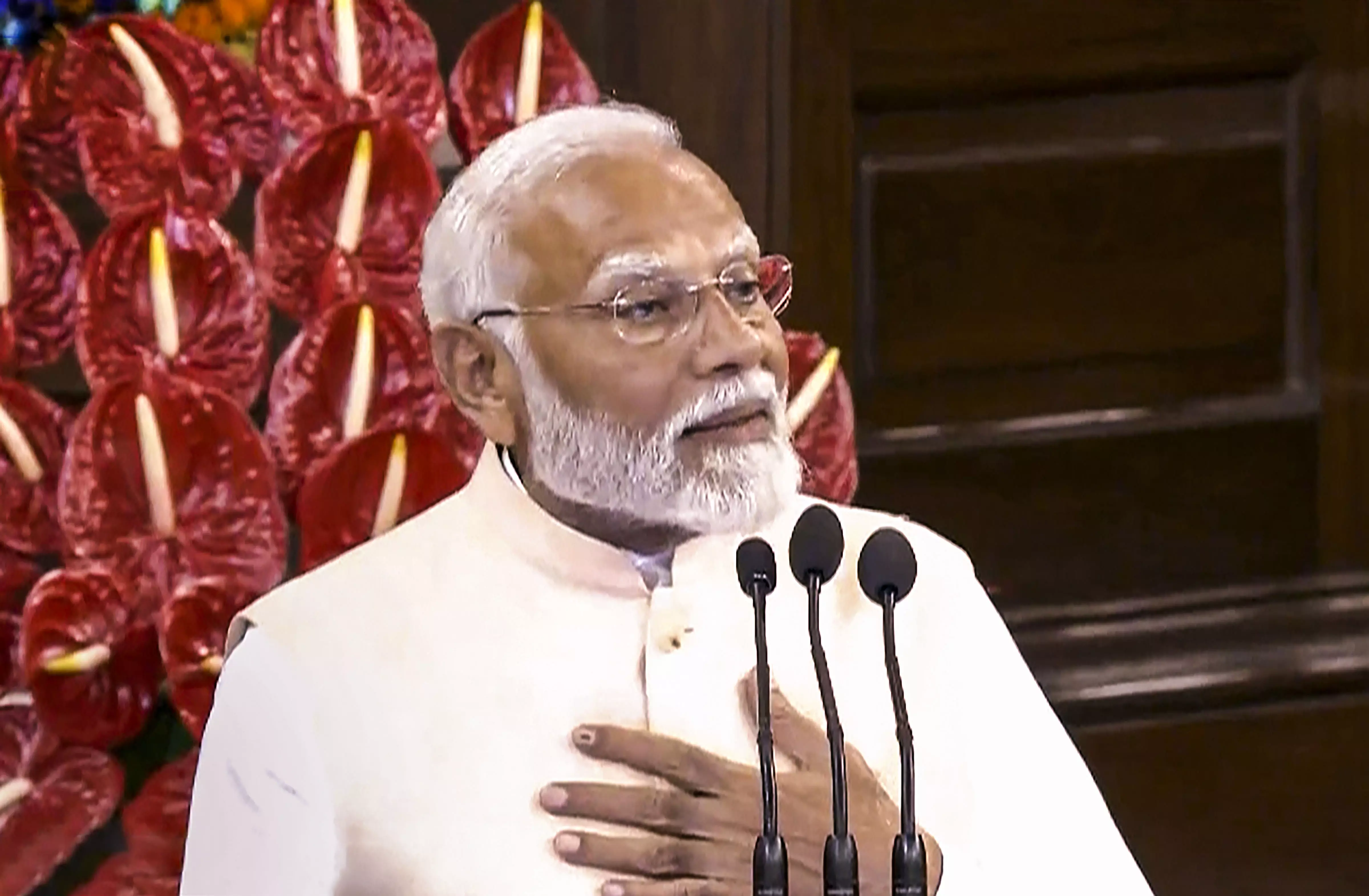 Pavan K. Varma | Tectonic shift: Can Modi turn into new Vajpayee? Pavan K. Varma | Tectonic shift: Can Modi turn into new Vajpayee?