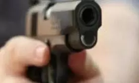 Shooting near a Los Angeles college kills 1 and wounds 4, police say