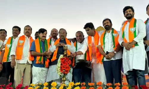 BJP says only it can beat DMK, AIADMK begs to differ